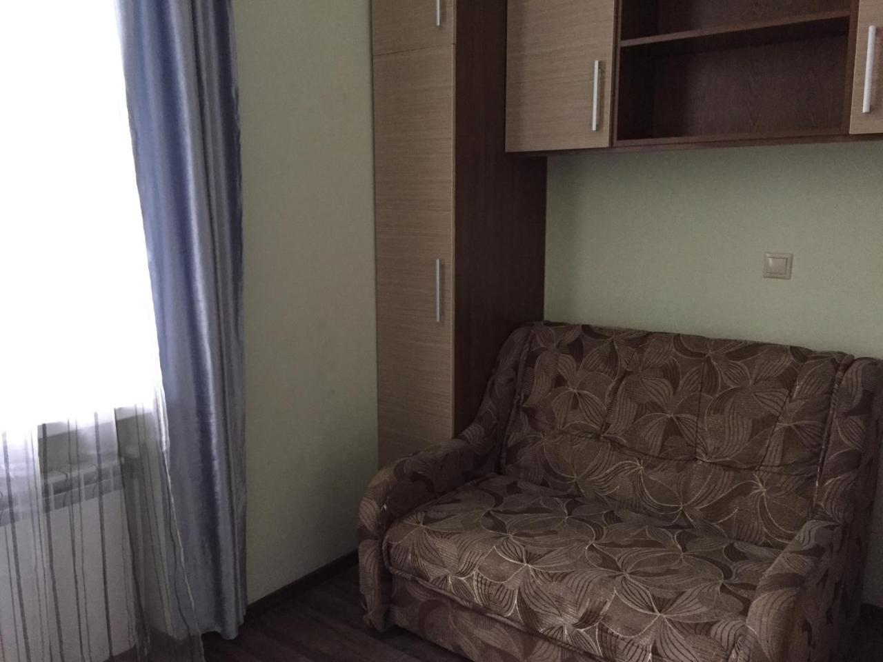 A Little Good Room 利沃夫 外观 照片